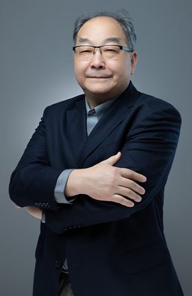 Prof. Xiangen Hu
